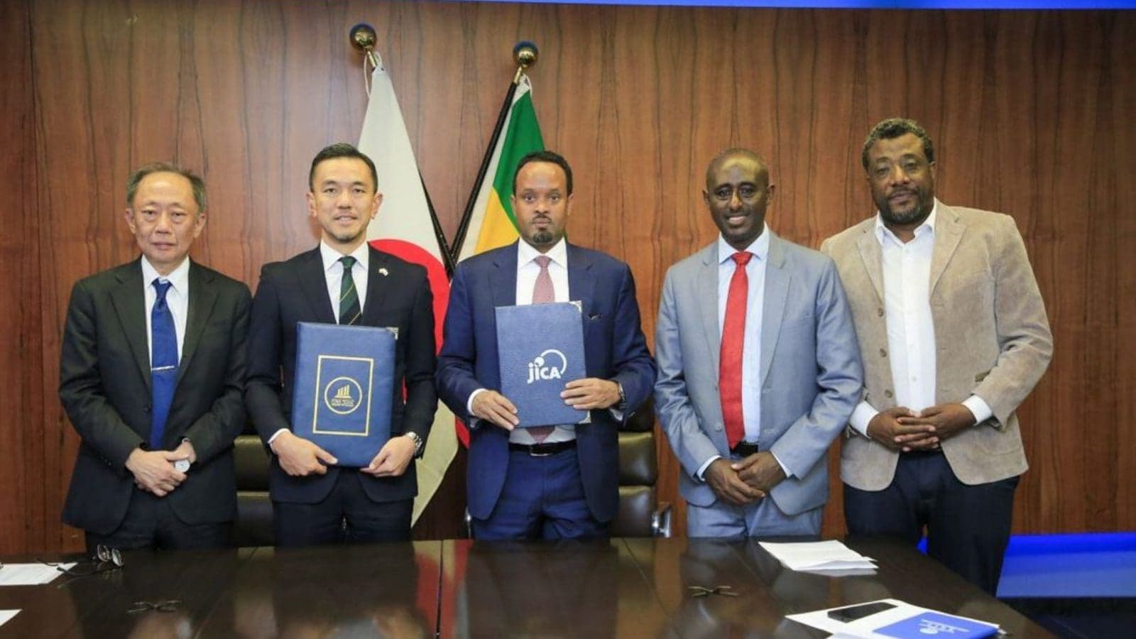 Ethiopian and Japanese representatives sign a grant agreement for rice mechanization in Addis Ababa