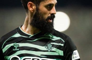 Isco Alarcón, el mediocampista creativo del Betis, baja por tres meses debido a una fractura