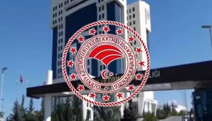 Le bâtiment du Ministère de l'Agriculture et des Forêts de Turquie, annonçant une nouvelle ère avec le recrutement de 8500 collaborateurs.