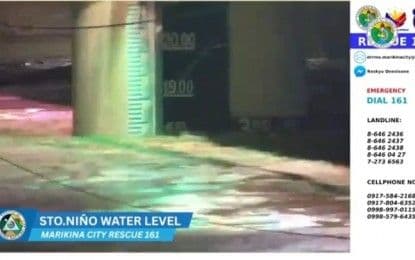 Niveau d'eau élevé de la rivière Marikina atteignant le troisième niveau d'alerte.