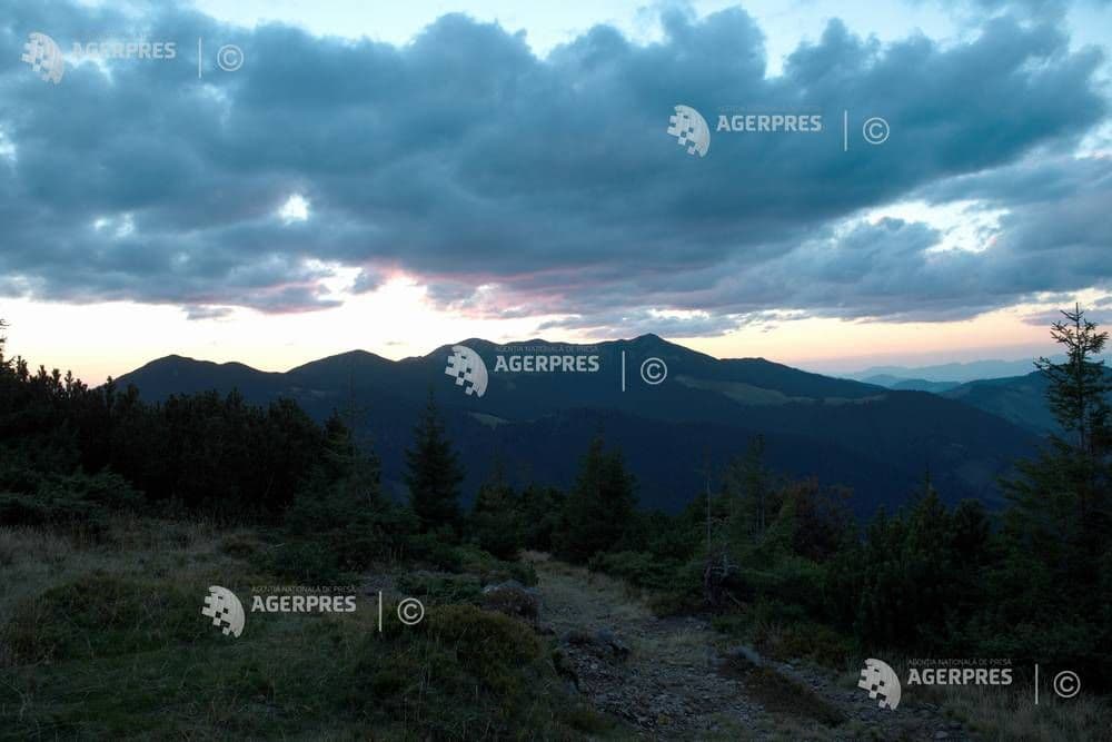 Paysage montagneux du Parc National Călimani en Roumanie, menacé par le projet Răstolița.