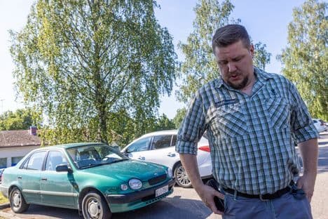 Sami Ravattinen, un employé affecté par la fermeture de la machine à papier PK 1 à l'usine UPM de Kaukaa.
