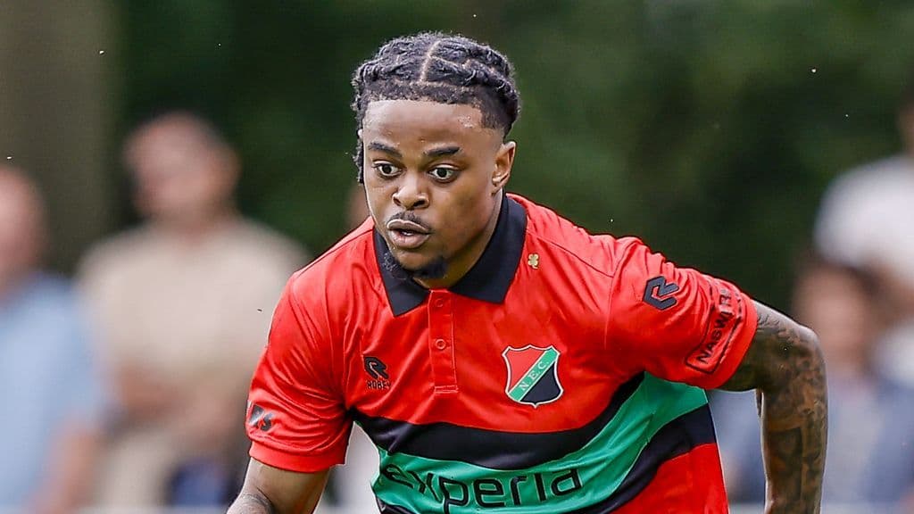 Sontje Hansen en action sous le maillot du N.E.C. Nijmegen.